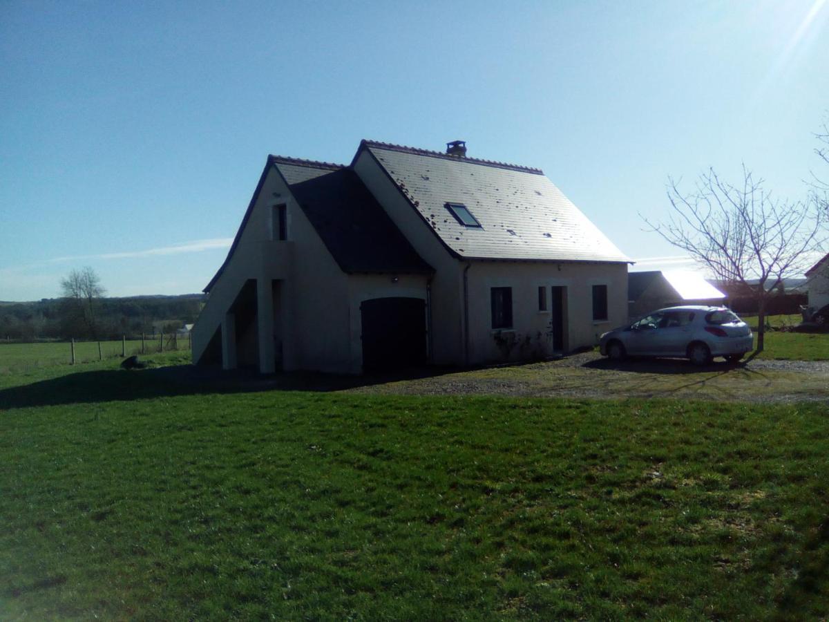 L'Escapade Lochoise Bed and Breakfast Génillé Εξωτερικό φωτογραφία